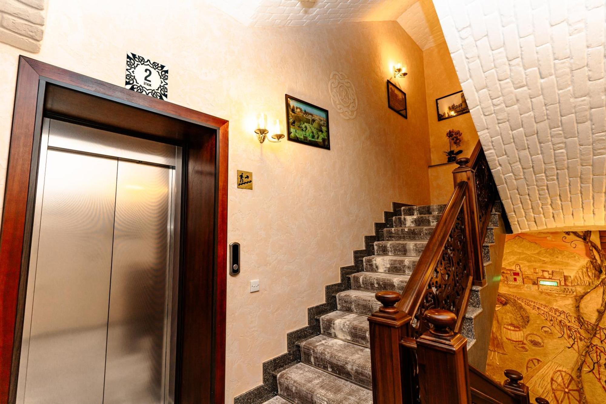 Bagizagan Hotel Samarkand Ngoại thất bức ảnh